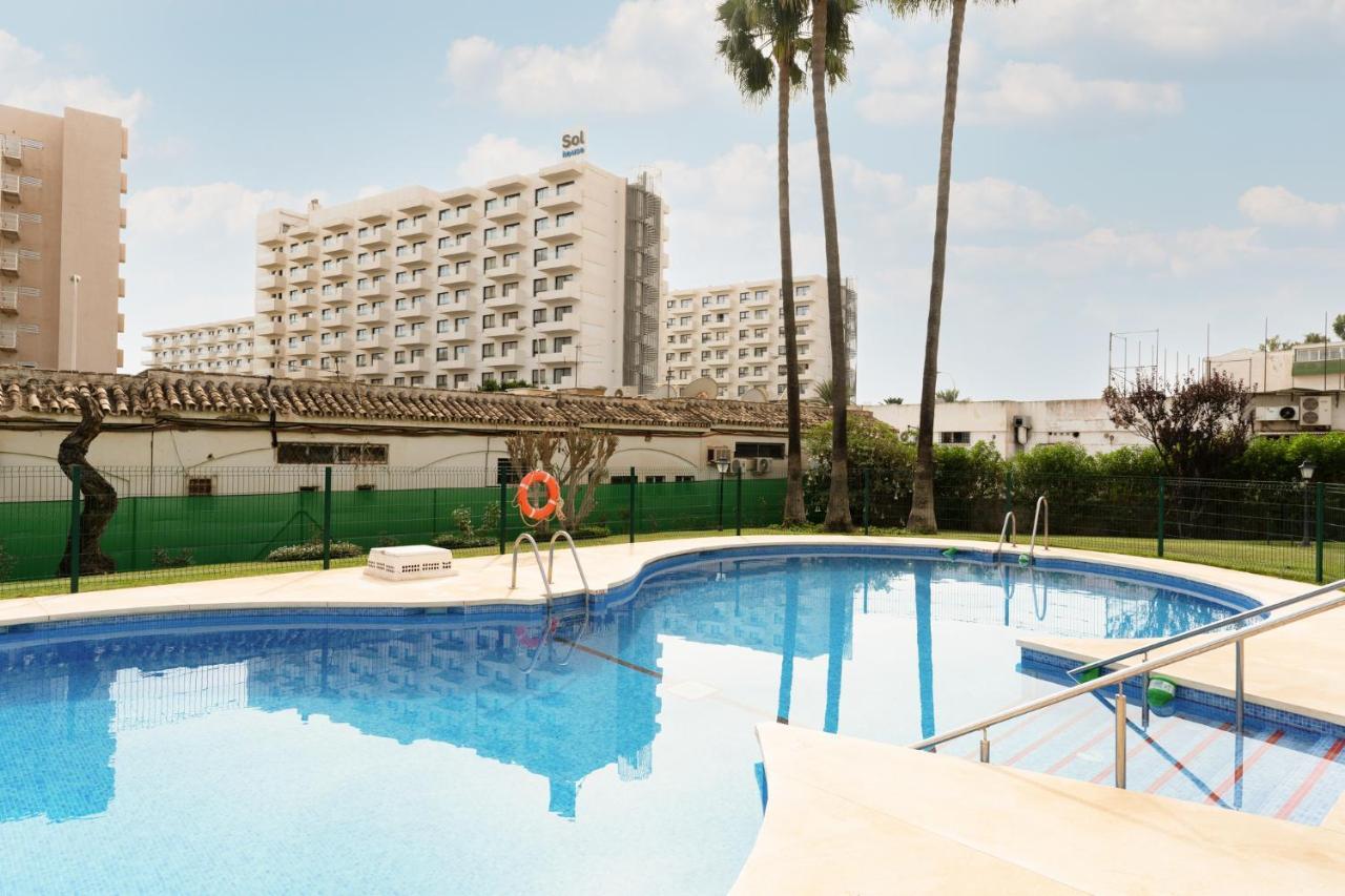 Lovely Apartment Next To The Beach Torremolinos Buitenkant foto